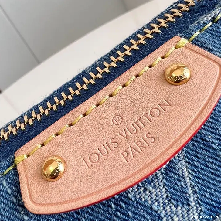 Fashionrep LV 2401YA0055 Bags 0617